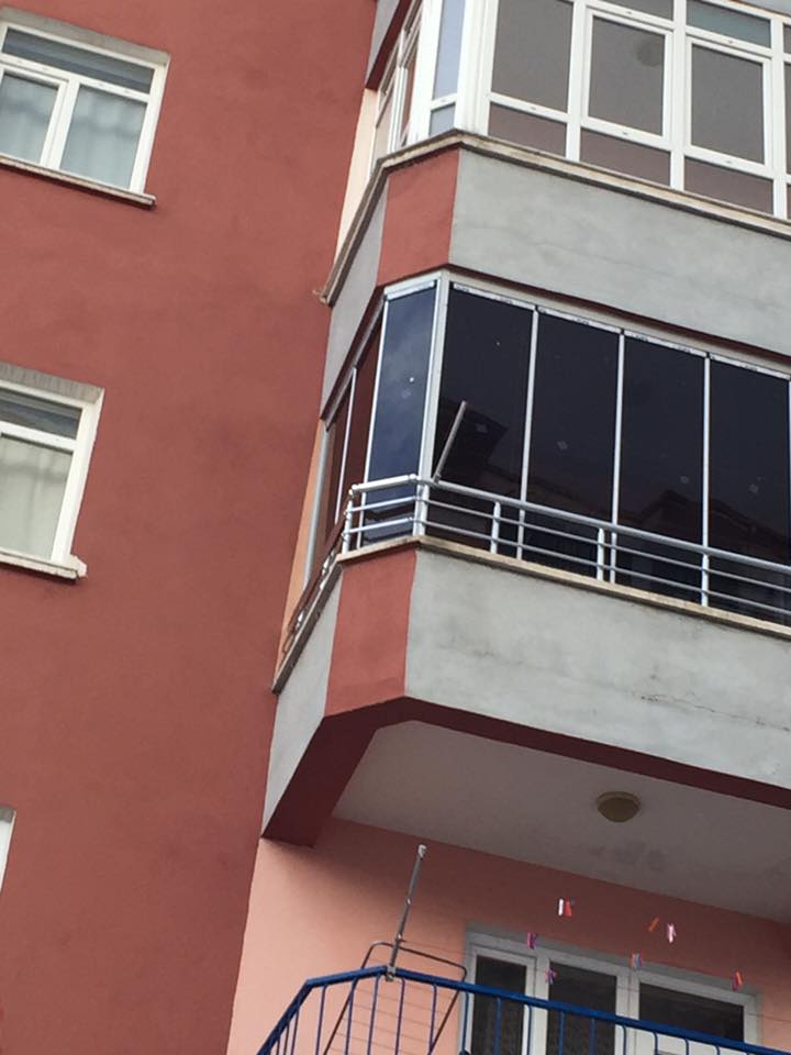 Isı Camlı Cam Balkon Sistemi