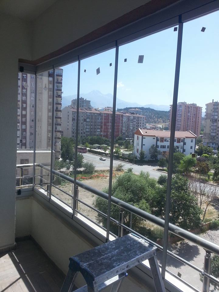 Isı Camlı Cam Balkon Sistemi