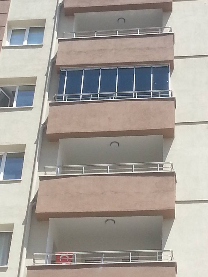 Isı Camlı Cam Balkon Sistemi