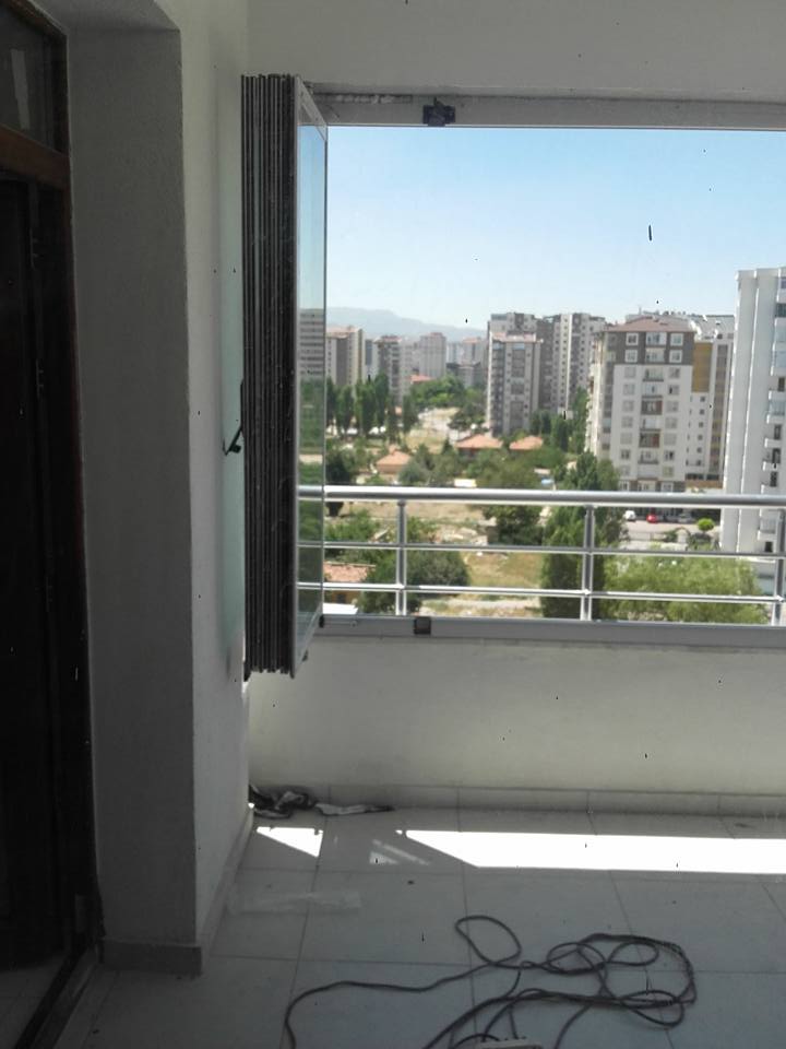 Isı Camlı Cam Balkon Sistemi